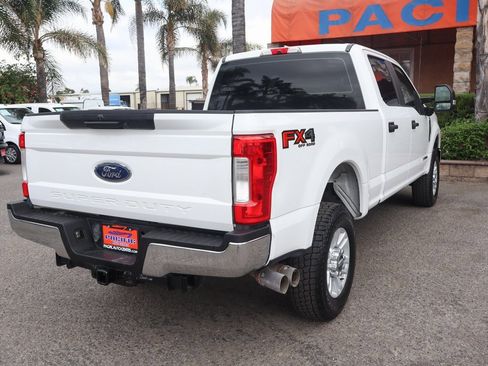 Used 2019 Ford F250 XL w/ STX Appearance Package image 9