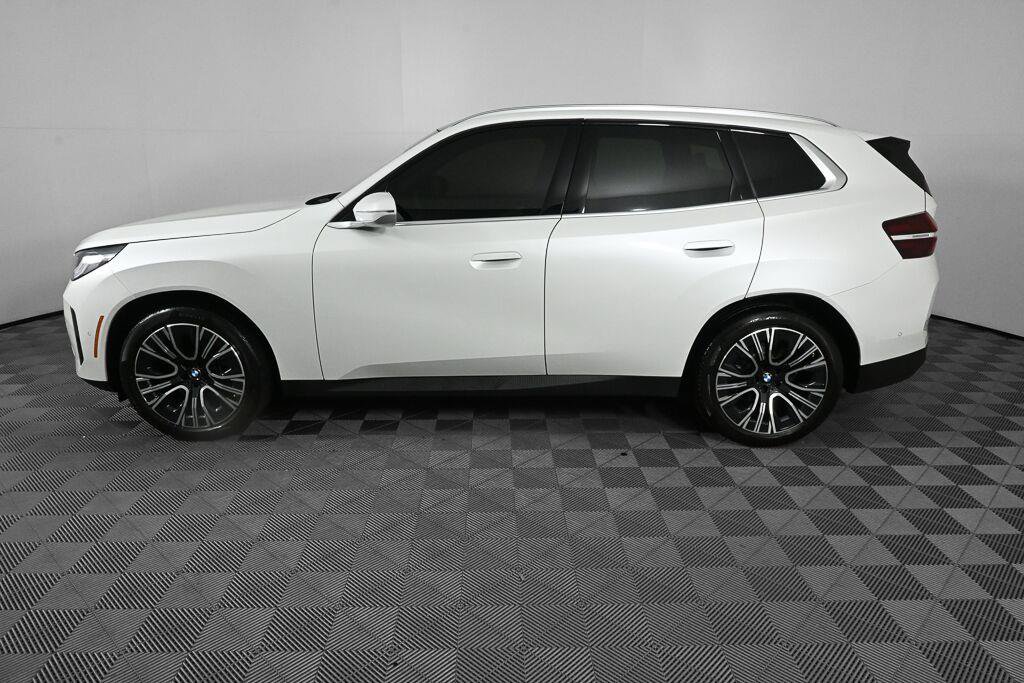 Used 2025 BMW X3 xDrive30i w/ Convenience Package AWD/4WD image 20