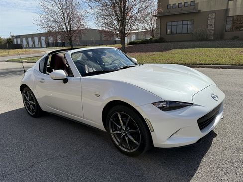 Used 2019 MAZDA MX-5 Miata RF Grand Touring image 5