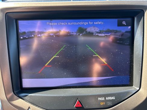 Used 2013 Lincoln MKX AWD image 31