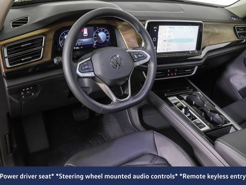 New 2026 Volkswagen Atlas SE image 4