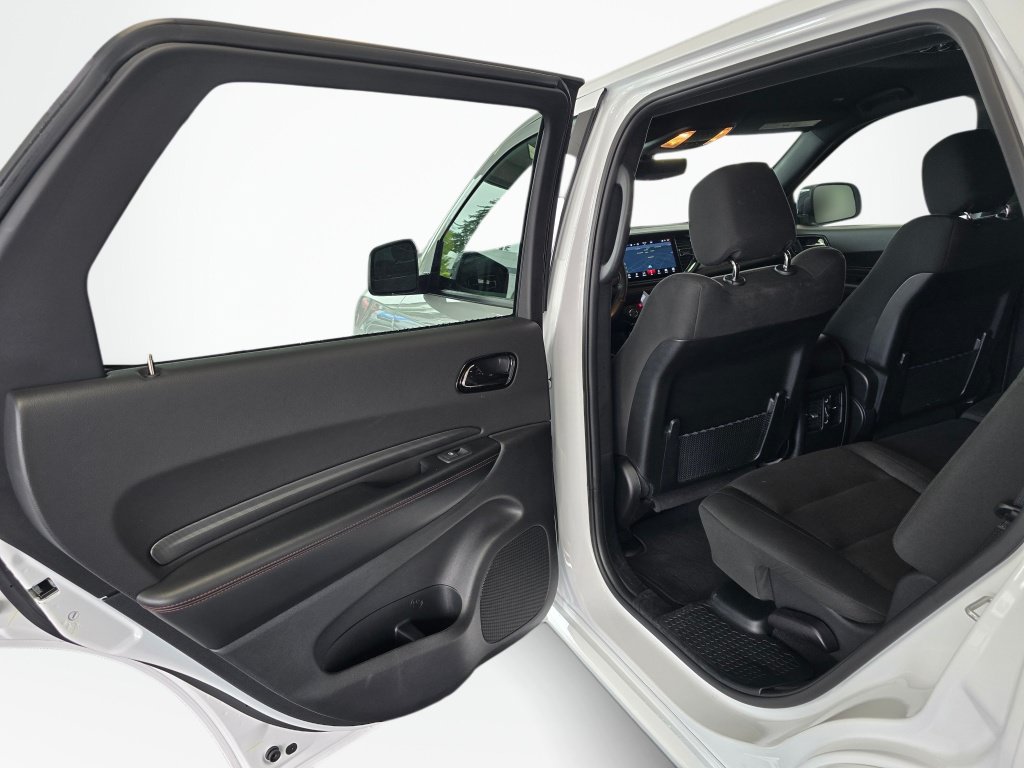 Used 2025 Dodge Durango GT AWD/4WD image 36