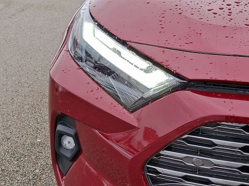 Used 2023 Toyota RAV4 Limited image 9