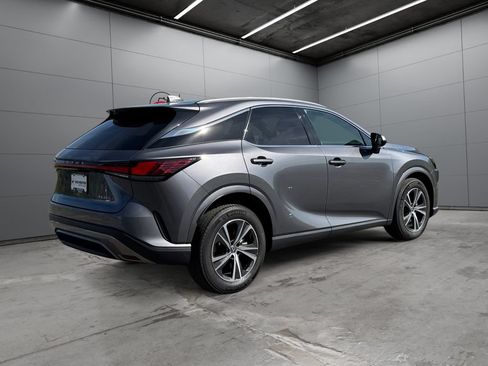 Used 2023 Lexus RX 350 Premium w/ Accessory Package AWD/4WD image 5