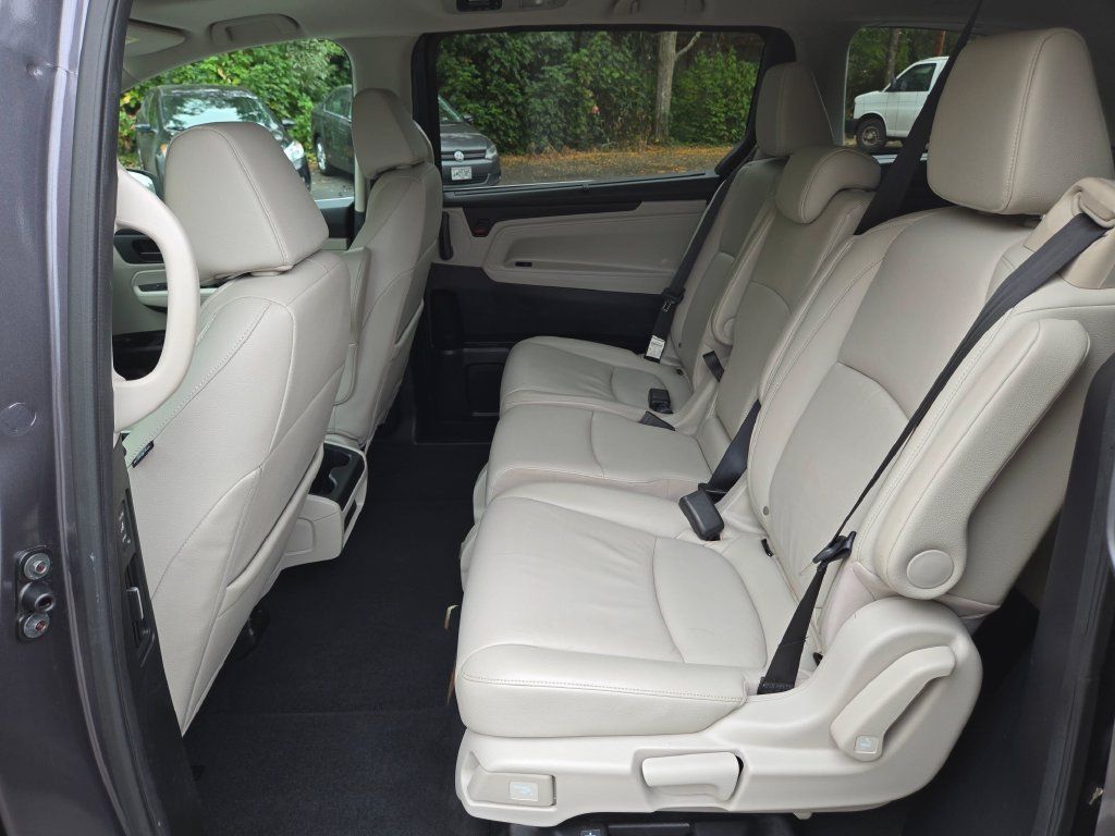 Used 2025 Honda Odyssey EX-L image 18