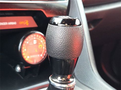 Used 2019 Honda Civic Type R image 22