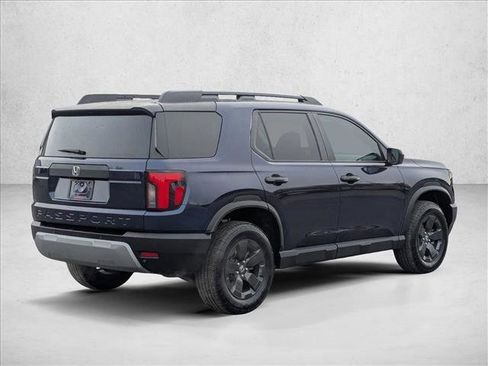 Certified 2026 Honda Passport RTL image 5