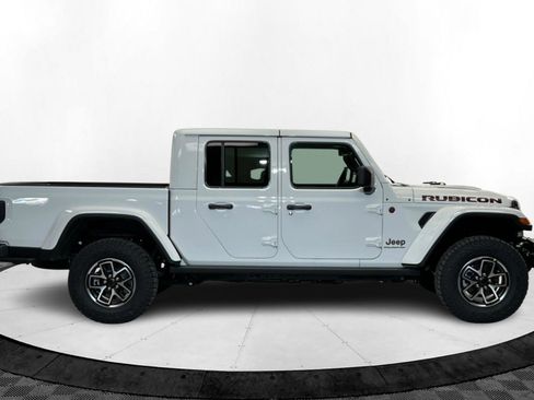 New 2025 Jeep Gladiator Rubicon image 6
