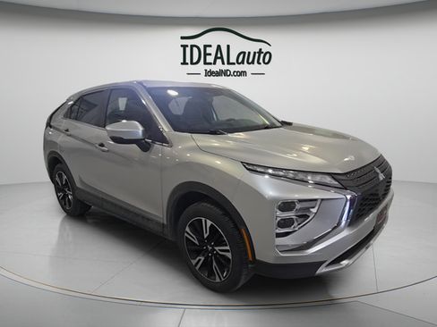 Used 2025 Mitsubishi Eclipse Cross SE AWD/4WD image 7