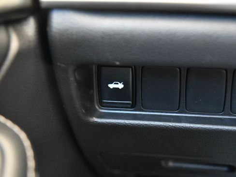 Used 2023 Nissan Maxima SV w/ Floor Mat Group FWD image 31