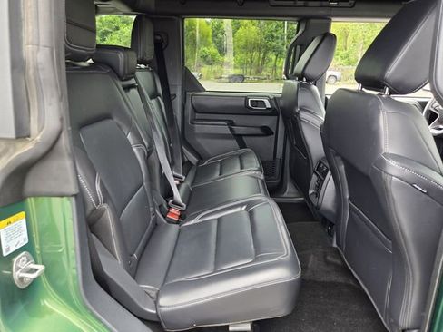 Certified 2025 Ford Bronco Outer Banks AWD/4WD image 18