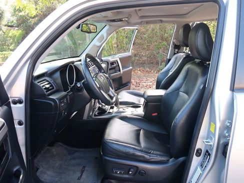 Used 2011 Toyota 4Runner Limited image 12