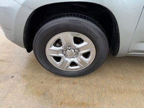 Used 2008 Toyota RAV4 4WD image 12