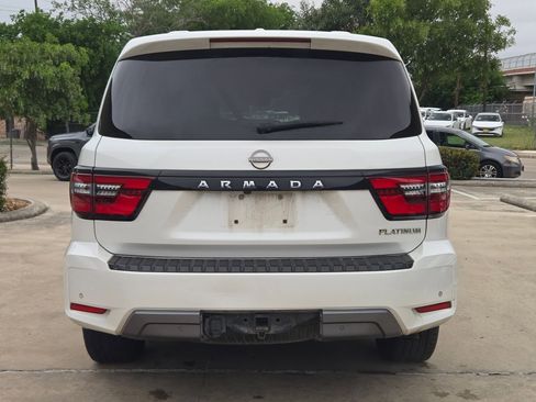 Used 2021 Nissan Armada Platinum w/ Captain's Chairs Package RWD image 4