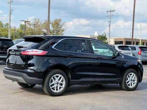 Used 2023 Ford Edge SEL AWD/4WD image 30