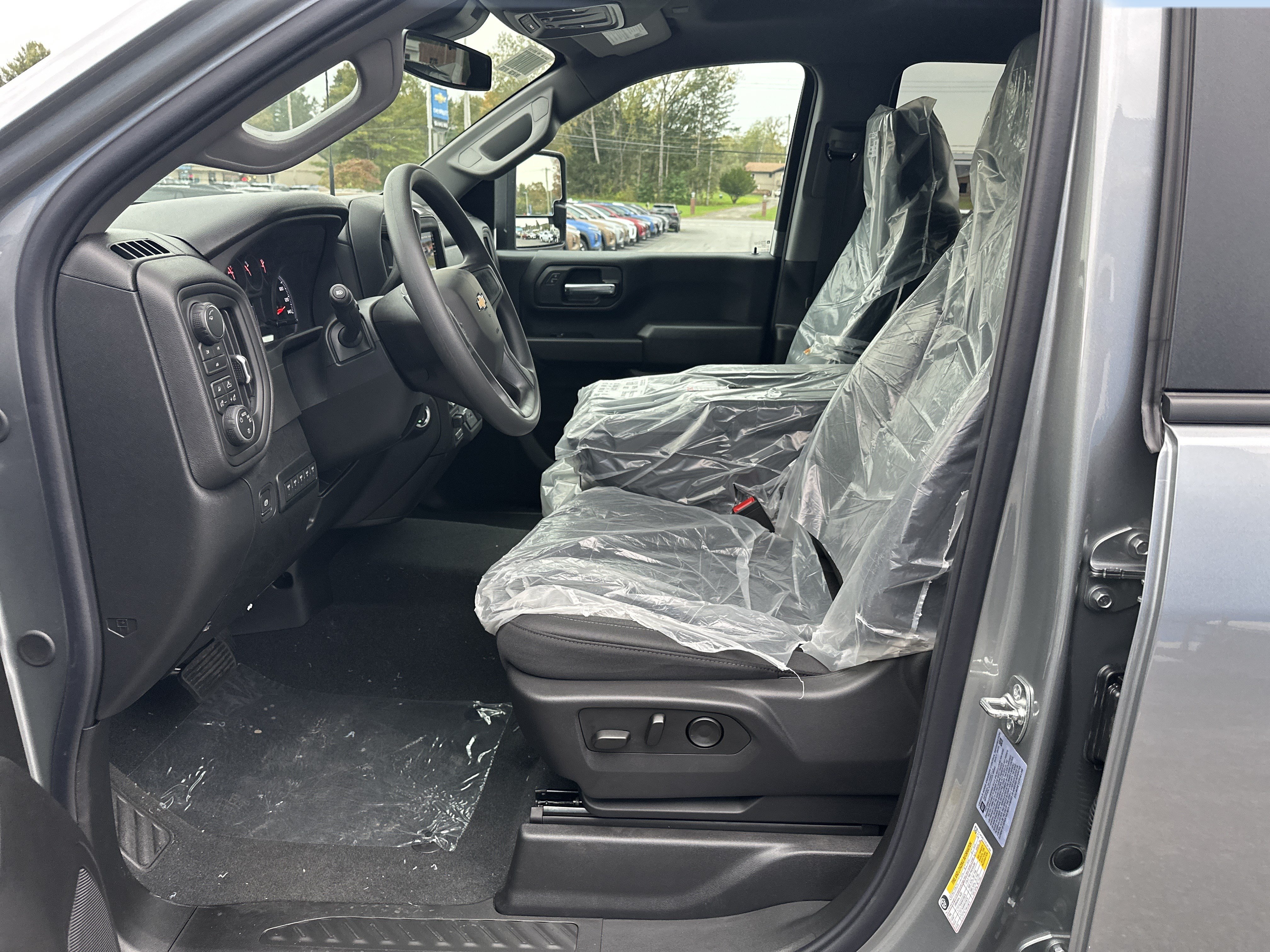 New 2026 Chevrolet Silverado 2500 Custom w/ Custom Value Package AWD/4WD image 11
