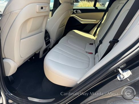 Used 2022 BMW X5 sDrive40i RWD image 13