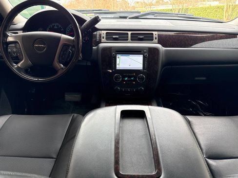 Used 2014 GMC Sierra 2500 Denali image 17