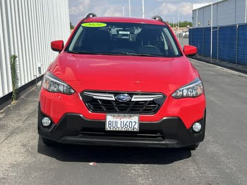 Used 2021 Subaru Crosstrek 2.0i Premium AWD/4WD image 2