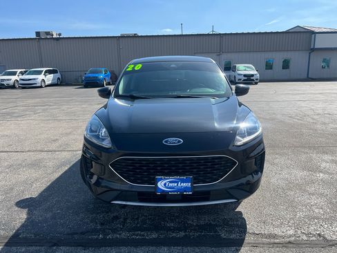 Used 2020 Ford Escape SE AWD/4WD image 3