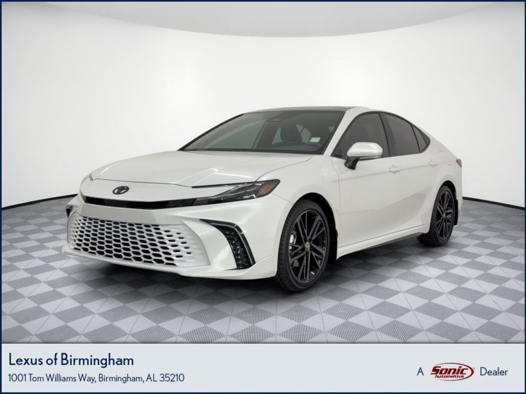 Used 2026 Toyota Camry XSE w/ Premium Package FWD image 1