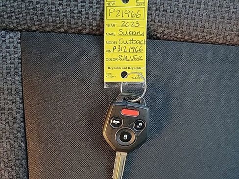 Used 2023 Subaru Outback Premium image 37