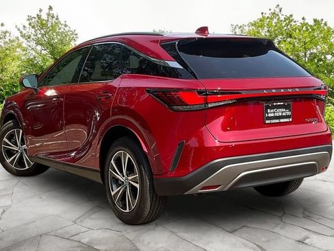 Used 2024 Lexus RX 350 Premium w/ Accessory Package (Z1) AWD/4WD image 4