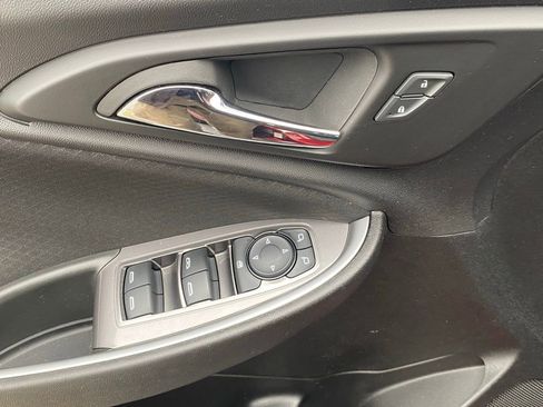 Used 2024 Chevrolet Malibu LT image 22