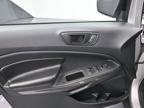 Certified 2021 Ford EcoSport SES image 11