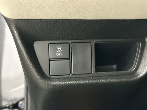 Used 2025 Honda HR-V LX image 19
