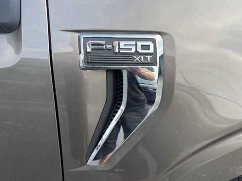 Used 2022 Ford F150 XLT image 6