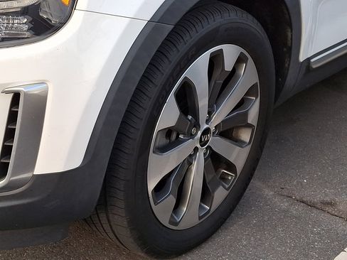 Used 2020 Kia Telluride S image 10