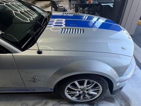 Used 2008 Ford Mustang Shelby GT500 RWD image 20