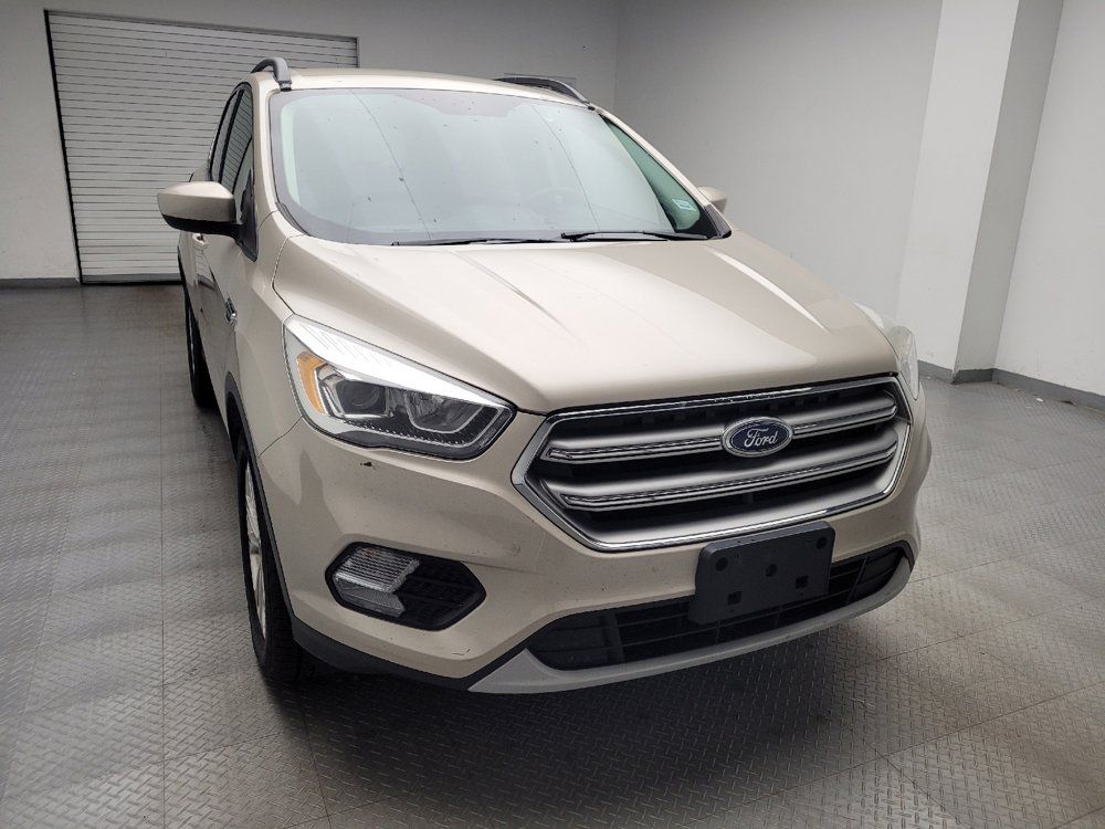Used 2017 Ford Escape SE w/ Equipment Group 201A AWD/4WD image 14