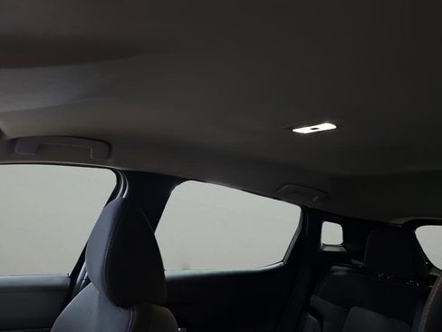 Used 2025 Nissan Kicks SV w/ Charging Package FWD image 11