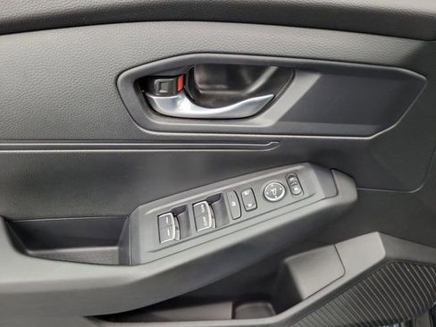 Certified 2025 Honda Accord LX image 20