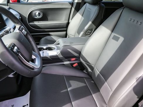 New 2026 Hyundai Ioniq 9 SEL image 17