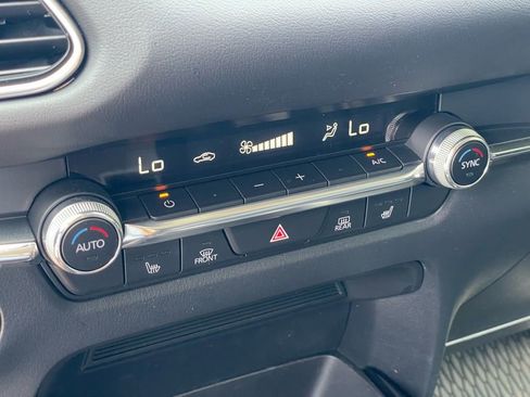 Certified 2023 MAZDA CX-30 AWD 2.5 S w/ Premium Package image 17