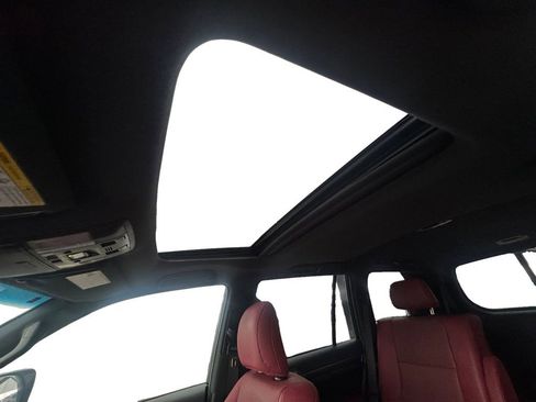 Used 2023 Lexus GX 460 Premium image 11