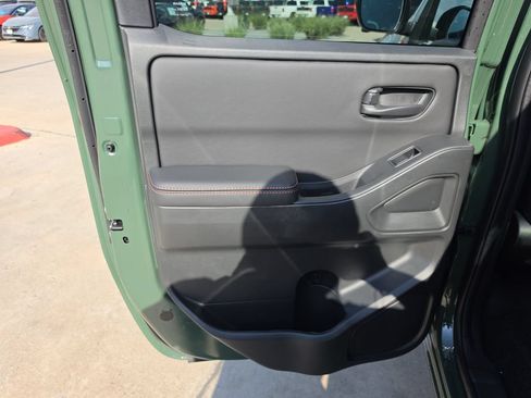 New 2026 Nissan Frontier Pro-X w/ Pro-X Convenience Package RWD image 38