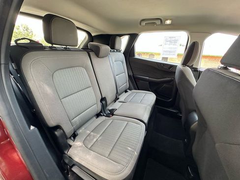 Used 2021 Ford Escape S image 29
