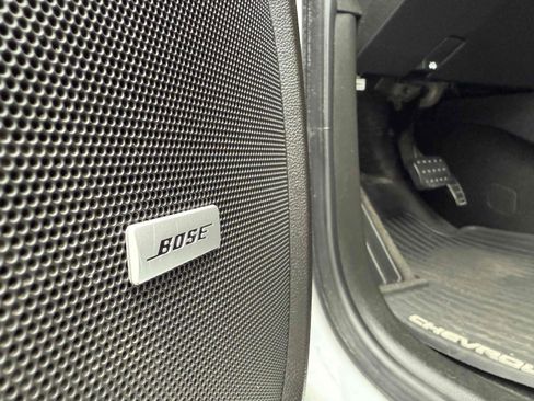 Used 2019 Chevrolet Traverse LT w/ LT Premium Package image 30