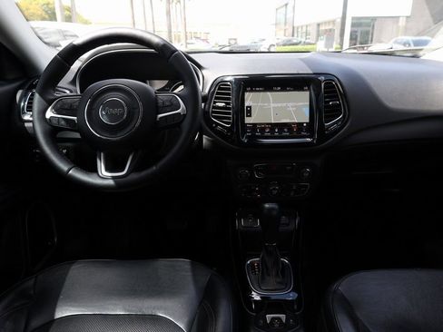 Used 2018 Jeep Compass Limited w/ Navigation Group image 23