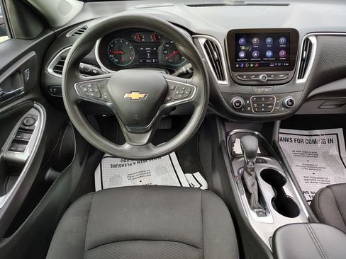 Used 2024 Chevrolet Malibu LT FWD image 22