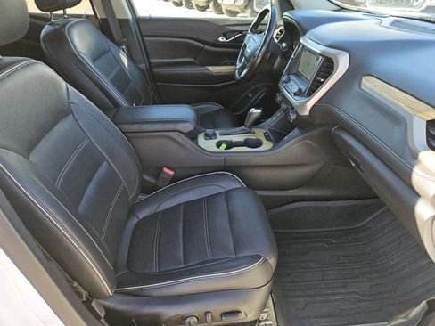 Used 2019 GMC Acadia Denali image 28