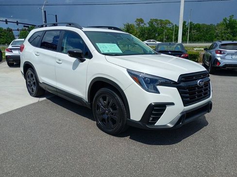 Certified 2025 Subaru Ascent Onyx Edition AWD/4WD image 3