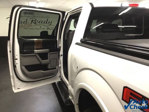 Used 2018 Ford F150 Lariat w/ Equipment Group 502A Luxury image 34