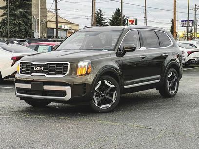 New 2025 Kia Telluride S
