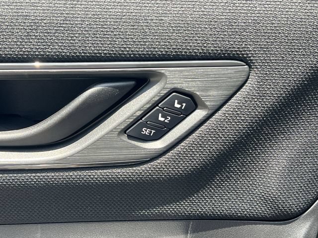 New 2026 Subaru Outback Limited AWD/4WD image 34