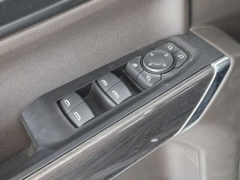 Used 2022 Chevrolet Silverado 1500 LTZ w/ LTZ Premium Texas Edition AWD/4WD image 24